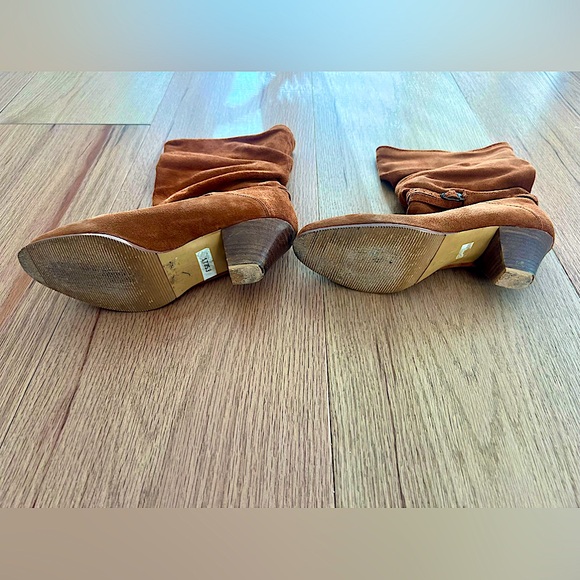 Boots - Picture 3 of 5